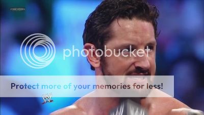 normal_smackdownsept7_280_zps2b2606ff.jpg