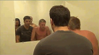 bD6ymz6.gif