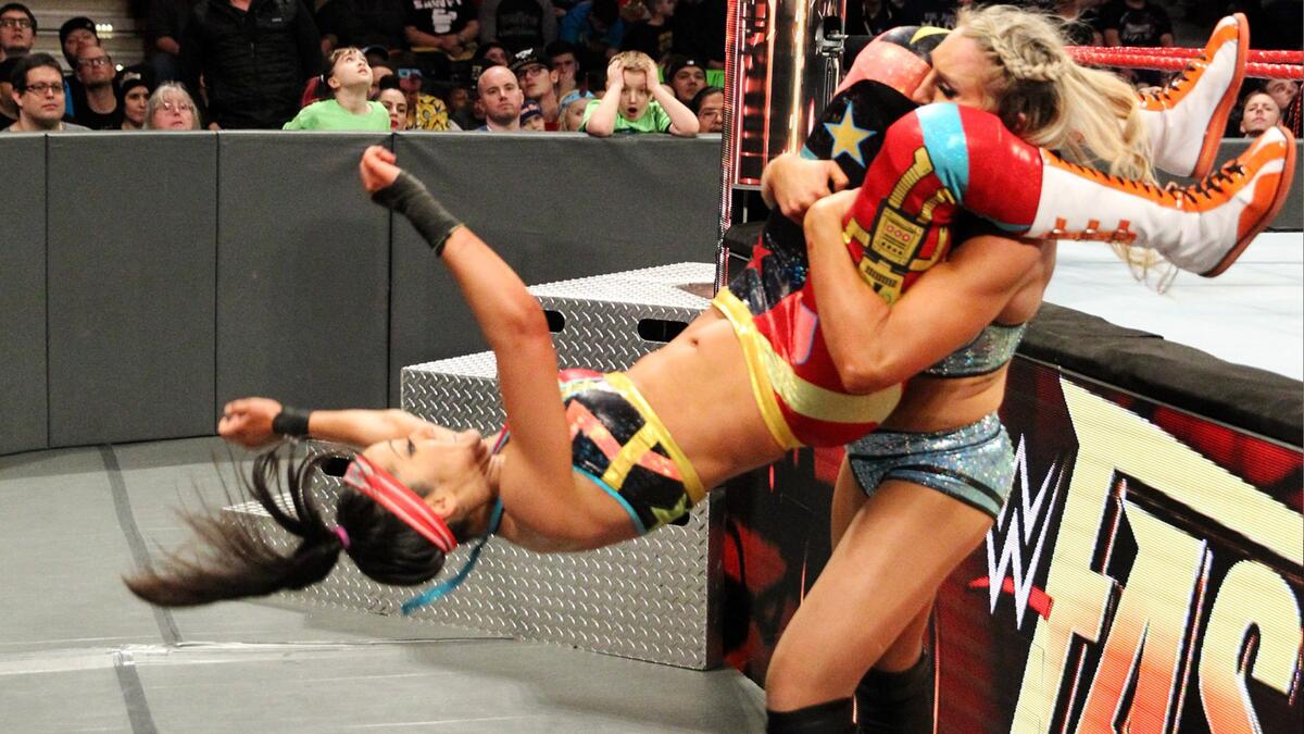 20170305_fastlane_thumb_bayleycharlotte--e9600554855382268dedae841c771007.jpg